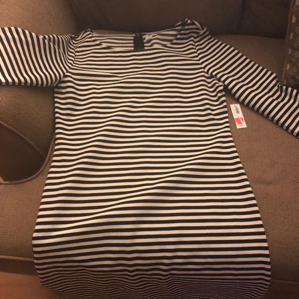 Old navy black and white striped dress NWT